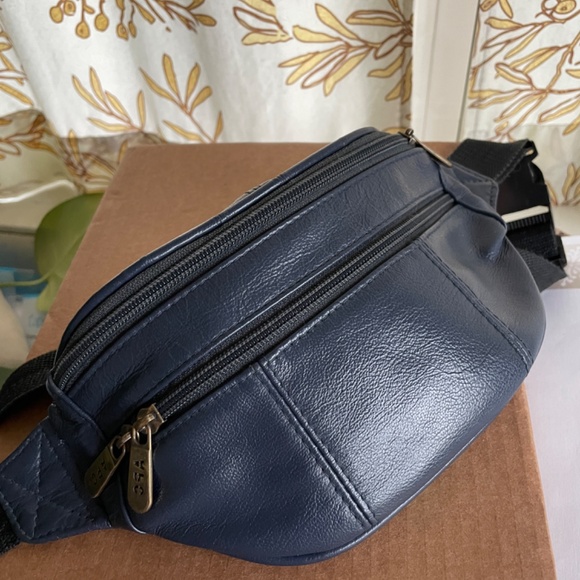 A.P.C. Leather Fanny Pack - Picture 8 of 8